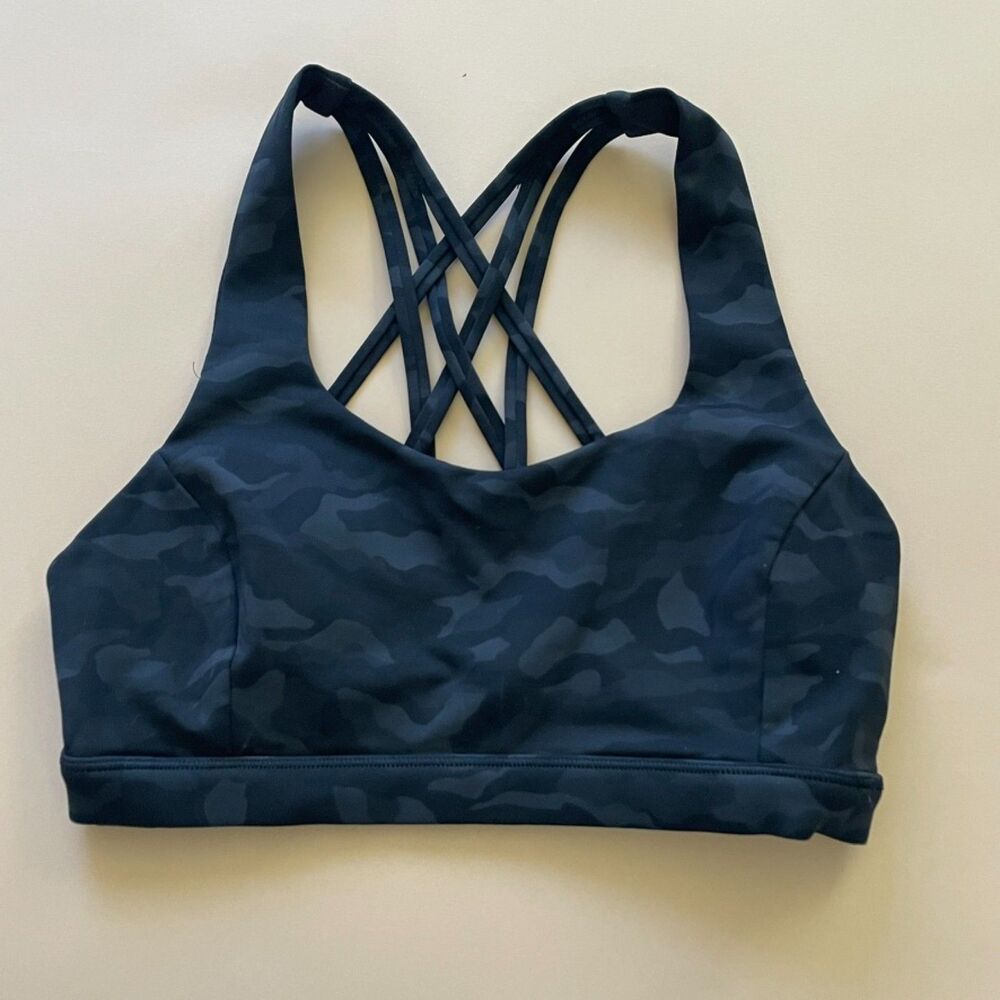 Lululemon Black Camo Strappy Crossback Sports Bra Womens Size 6 Athletic
